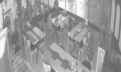 İNEGÖL’DE HIRSIZ KEBAPÇIYA DADANDI! İŞYERİNE GİREN HIRSIZI SOPAYLA KOVALADI