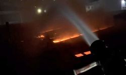 Kuruyemiş fabrikasında korkutan yangın... 16 itfaiye aracı seferber oldu