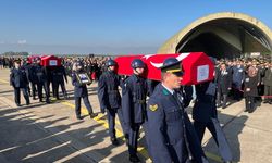 Bursalı şehitler Yenişehir Havalimanı'na getirildi