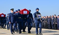 Türkiye şehitlerini uğurluyor! Gözyaşları sel oldu