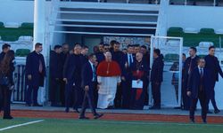 Papa 14. Leo Bursa'dan ayrıldı