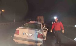 Balıkesir’de otomobil tıra arkadan çarptı; 1 ölü