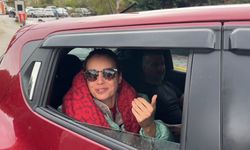 Beykoz’da trafik kazası geçiren Özgü Namal hastaneden taburcu oldu