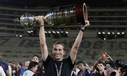 Filipe Luis, teknik direktörlük kariyerinde 5. kupasını kazandı