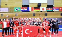 Futbol ve hentbol milli takımları, Tokyo’da yoluna kayıpsız devam ediyor