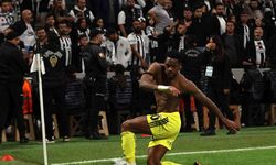 Jhon Duran, ilk derbisinde golünü attı