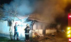 Kaynarca’da ev yangını söndürüldü