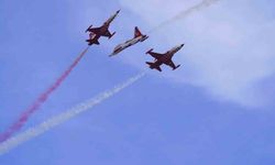 Türk Yıldızlarından Çorlu’da muhteşem gösteri