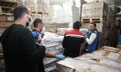 Tarihi geçmiş 25 ton tavuk ele geçirildi