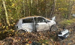 Bursa'da 50 metre arayla iki kaza: Aynı aileden 3 kişi yaralandı