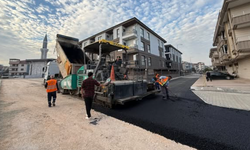 İnegöl Belediyesi’nden 3 Bölgede Asfalt Hamlesi