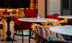 İNEGÖL'ÜN İLK ETNİK SANAT KAFESİ AÇILDI