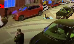 Esenyurt’ta sokaktaki 2 kişiye silahlı saldırı: O anlar kamerada