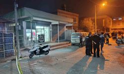 Erkek kuaföründe silahlı kavga: 7 yaralı