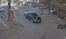 Mardin'de küçük çocuk metrelerce havaya uçtu