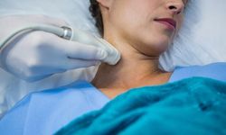 Hızla Büyüyen Tiroid Nodüllerinde Ameliyat Gerekebilir