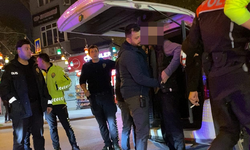 İnegöl'ün göbeğinde gergin anlar... Bıçaklarla etrafa dehşet saçtılar