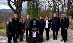 İNEGÖL'DE ABHAZYA ŞEHİDİ İÇİN ANIT YAPILDI