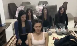 Namazla dalga geçtiler... Utanmadan videoyu yayınladılar