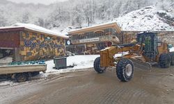 İnegöl'de karla mücadele sürüyor