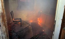Metruk ev alev alev yandı!