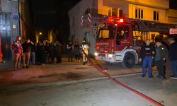 Bursa'da marangoz atölyesinde yangın!