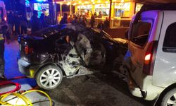 Bursa'da gece yarısı kaza: 1'i ağır 4 yaralı