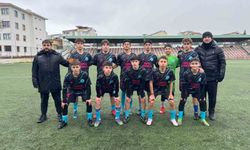 7'de 7 yapan Osmanelispor liderliğini sürdürdü