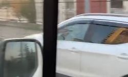 Başakşehir’de bisiklet yoluna giren sürücüler tepki çekti