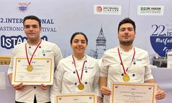‘BAU Gastronomi’ öğrencilerine 2 altın madalya