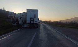 Bilecik’te tır kontrolden çıktı: 1 yaralı