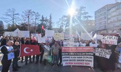 Çorlu’da işçilerinden hak arayışı eylemi