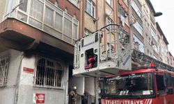 Esenler’de 5 yaşındaki çocuk çakmakla oynarken evi yaktı