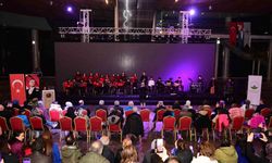 Genç müzisyenler, Bursalılara müzik ziyafeti sundu