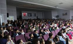 Kartepe’de "Karınca Kararınca" oyunu sahnelendi