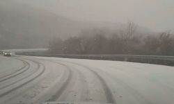 Kırklareli Mahyadağı bölgesinde kar yağışı: Yol trafiğe açık