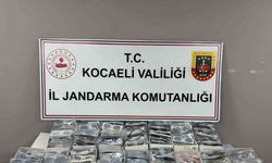 Kocaeli’de 2,6 milyon TL’lik kaçak gözlük ve tütün operasyonu