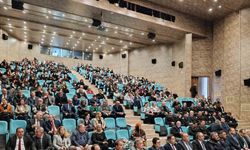 Tekirdağ’da Yahya Kemal Beyatlı anıldı