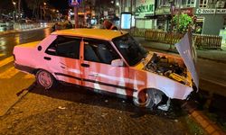 Alkollü ve ehliyetsiz sürücü dehşet saçtı