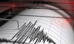 Ege Denizi gece saatlerinde sallandı