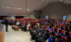 Başkan Taban Gençlere Kulak Veriyor