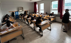 İnegöl'de gençler kıyasıya yarıştı