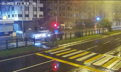 Arka koltuktan direksiyona geçti, bir gencin ölümüne neden oldu