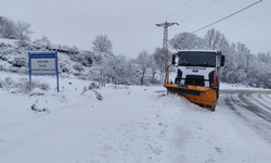 İnegöl Belediyesi Karla Mücadelede 24 Saat Sahada