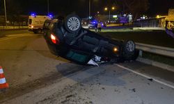 İnegöl'de can pazarı...  Defalarca takla atan araçtan..