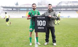 Kafkassporlu futbolcuya 100 numaralı forma