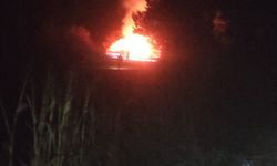 İnegöl'de baraka alev alev yandı