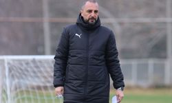 Bursaspor'un eski teknik direktörüne bahis soruşturması!