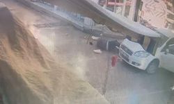 Bursa'da alışveriş yaptıktan sonra otomobilin altında kaldı