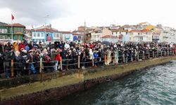 Bursa'da denizden haç çıkardılar